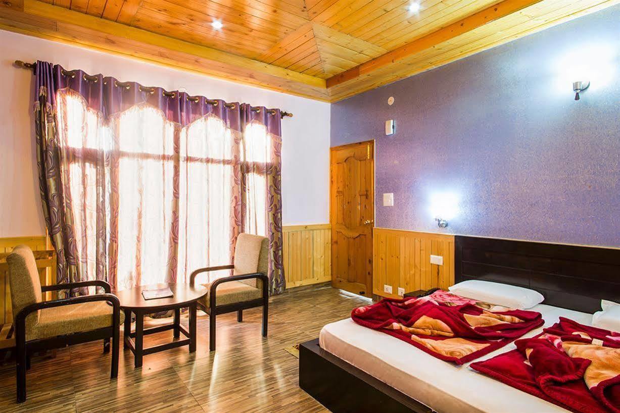 Village Live In Resort Chail Ngoại thất bức ảnh