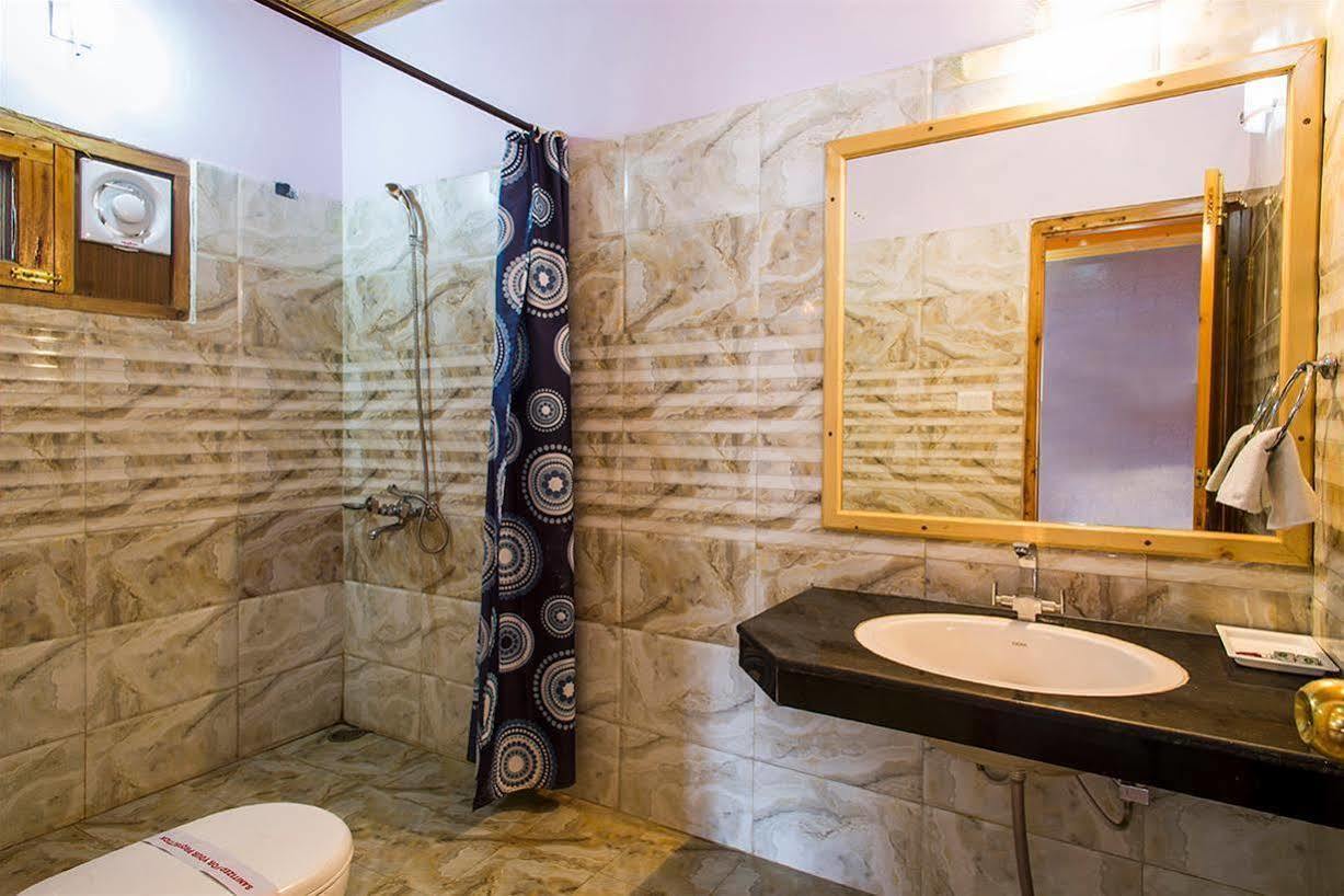 Village Live In Resort Chail Ngoại thất bức ảnh